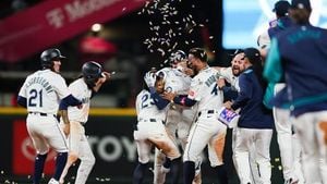 Mariners Rally Late With Polanco Walkoff Against Guardians
