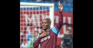 Trabzonspor Triumphs Over Başakşehir With 3-0 Victory