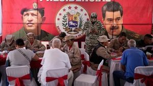 US Naval Buildup Off Venezuela Sparks International Standoff