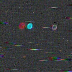 Renkler: Halka Bulutsusu ve Yıldızlar