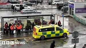 Pepper Spray Robbery At Heathrow Injures 21 And Sparks Chaos