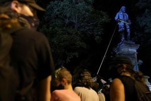 West Point Rehangs Robert E Lee Portrait Amid Uproar