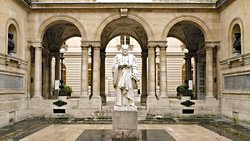 Bilginin Özgür Kalesi