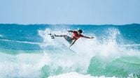 Filipe Toledo brilha na Gold Coast, vence Julian Wilson e conquista 1º título desde retorno à WSL