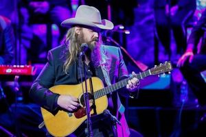 Chris Stapleton Unveils 2026 Stadium Tour Dates