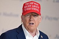 Major billionaire makes bombshell accusation against Trump: ‘Most people are silent’