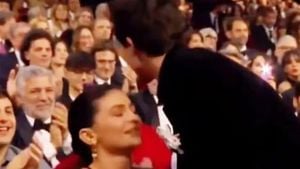 Timothée Chalamet And Kylie Jenner Make Red Carpet Debut