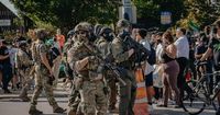 Federal Agent in Chicago Shot Motorist in Confrontation, Officials Say