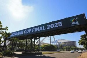 Chiefs And Pirates Set For Epic Nedbank Cup Final