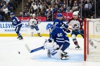 Lorentz scores short-handed winner as Maple Leafs down Avalanche 2-1