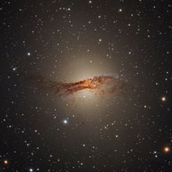  Centaurus A 