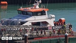 Court Blocks First UK-France Migrant Return Under New Deal