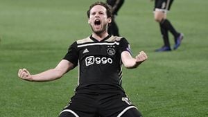 Ajax Sneaks Into Europa League Last 16 After Nail-Biting Victory