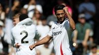 El mexicano Raúl Jiménez anota su gol 11 en la temporada de la Premier League, pero no evita la derrota del Fulham