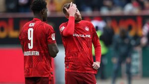 1. FC Kaiserslautern Faces Last-Minute Player Transfers