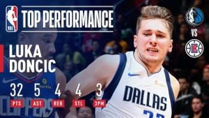 Mavericks Face Clippers With Doncic's Future Uncertain