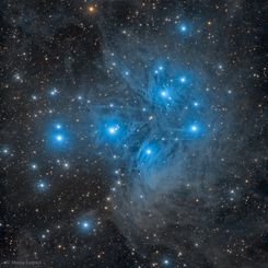  M45: The Pleiades Star Cluster 