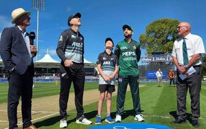 New Zealand Takes Lead Into Rain-Delayed Second T20I Against Pakistan