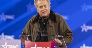 Epstein Emails Ignite Washington Fury Over Bannon Tapes