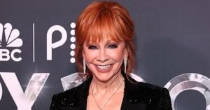 Reba McEntire Celebrates Grand Ole Opry’s 100th Anniversary