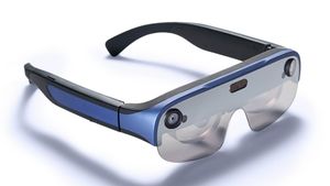 Samsung Plans Bold Move With 2025 XR Glasses Launch