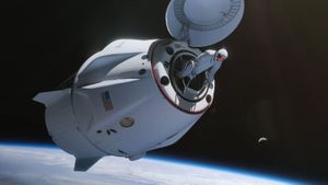 SpaceX Sets Course For Historic Commercial Spacewalk