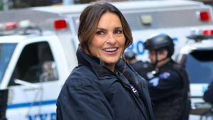 SVU Cast Reunites As Hargitay Celebrates Breast Cancer Awareness