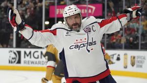 Ovechkin Closes In On Gretzky With 878th Goal