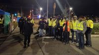55,000 Canada Post workers on strike as Liberal government moves to dismantle public postal service