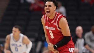 Wisconsin Edges Michigan State 77-74 In Controversial Big Ten Semifinal