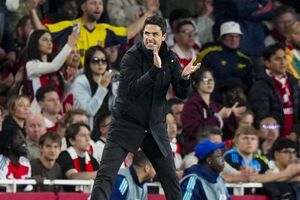 Arsenal Aims For Historic Champions League Final