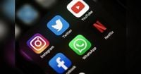 Australia rolls out world's 1st teen social media ban amid safety concerns