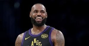 LeBron James Turns 41 Lakers Teammates Marvel At His Longevity