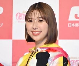 Shiori Tamai Celebrates 15 Years With Childhood Photos