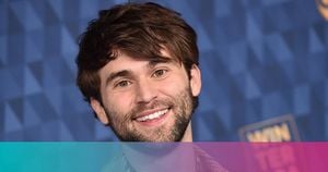 Jake Borelli's Emotional Departure From Grey's Anatomy