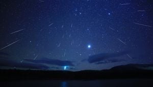 Discover The November Meteor Showers And Northern Lights