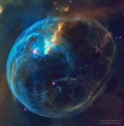 Hubble’dan Kabarcık Bulutsusu