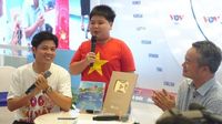 'Đại sứ Dế mèn' Nguyễn Văn Chung giới thiệu sách Viết tiếp câu chuyện Hòa bình tại Triển lãm A80