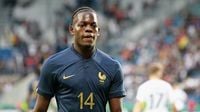 Manchester United Are Facing Stiff Competition For This Bundesliga Defender: Is He Worth The Fight?