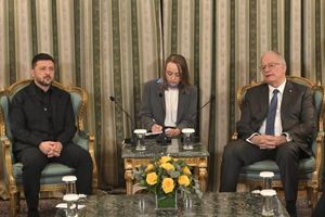 Zelensky Visits Athens As Greece Renews Ukraine Support