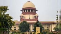 People Can Challenge Exclusion From Voter Roll Using Aadhaar As Valid Address Proof, SC Tells Poll Body