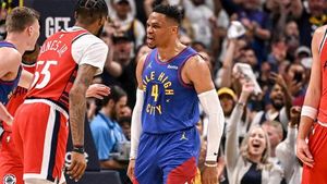 Nuggets Advance To Playoffs After Dominating Clippers