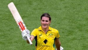 Annabel Sutherland Makes History With Century At MCG