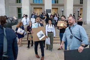 Pentagon Press Corps Transformed As Far Right Fills Void