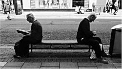 Sosyal Mesafelendirme Neden Bize Tuhaf Hissettiriyor?