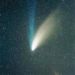 Hale-Bopp ve Andromeda
