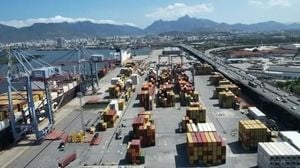 US Probes China Trade Deal As Beijing Pushes Back