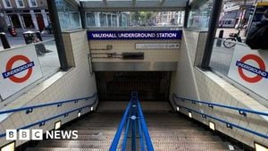 London Tube Strike Paralyzes City For Fourth Day