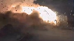 NASA’nın Yeni Nesil Roket Motoru Testinde Nozul Patlaması: BOLE Güçlendirici Tasarımı Tartışma Yarattı.