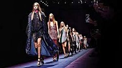 Modanın kriterlerini ne belirler?